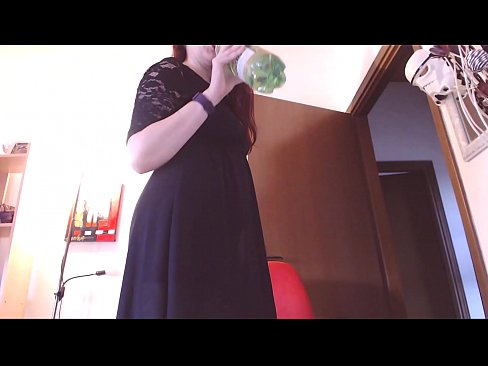 ❤️ Yon esklav soumèt ki renmen kilòt sal ak apetisan oblije masturbe apre li fin gade videyo sa a! Pornografi difisil nan nou ❤